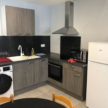 Appartement En Centre Ville Hyeres Luaran gambar
