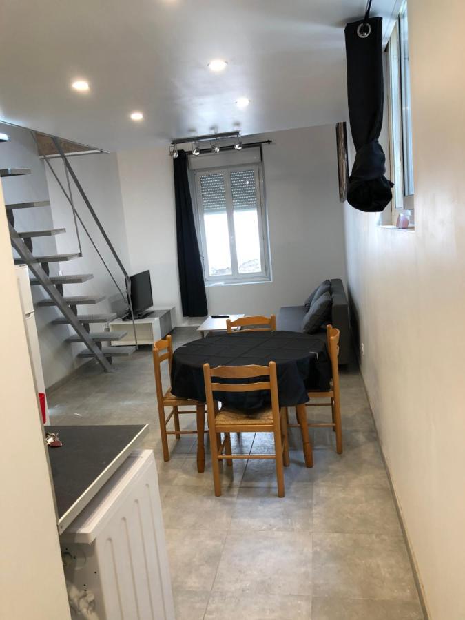 Appartement En Centre Ville Hyeres Luaran gambar
