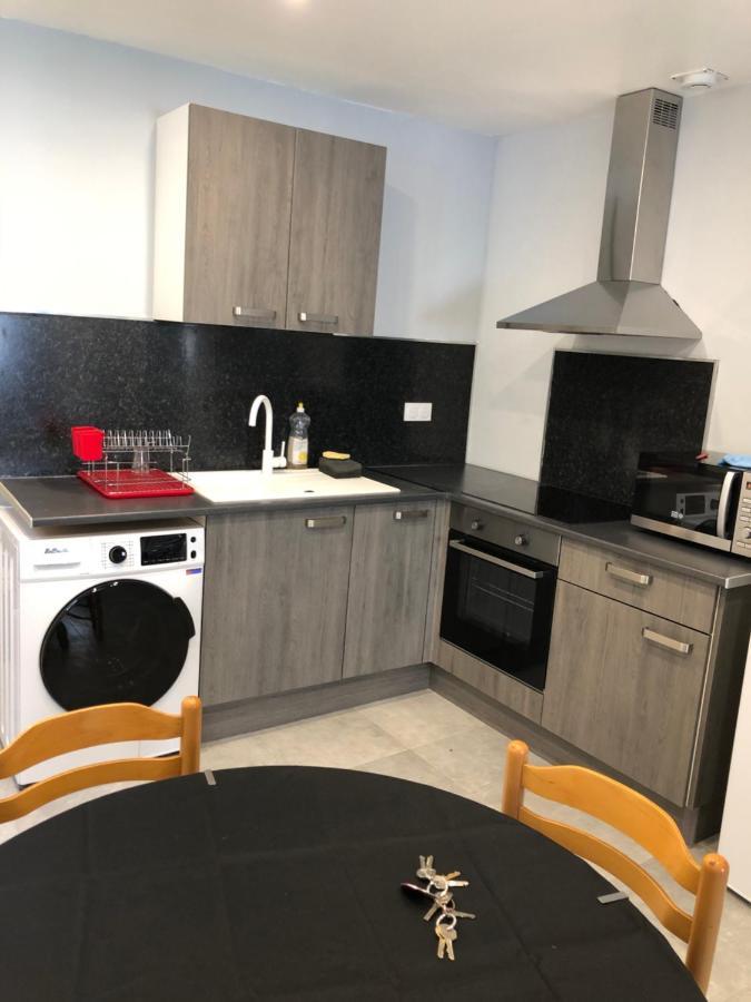 Appartement En Centre Ville Hyeres Luaran gambar