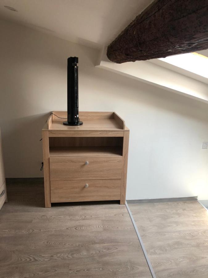 Appartement En Centre Ville Hyeres Luaran gambar